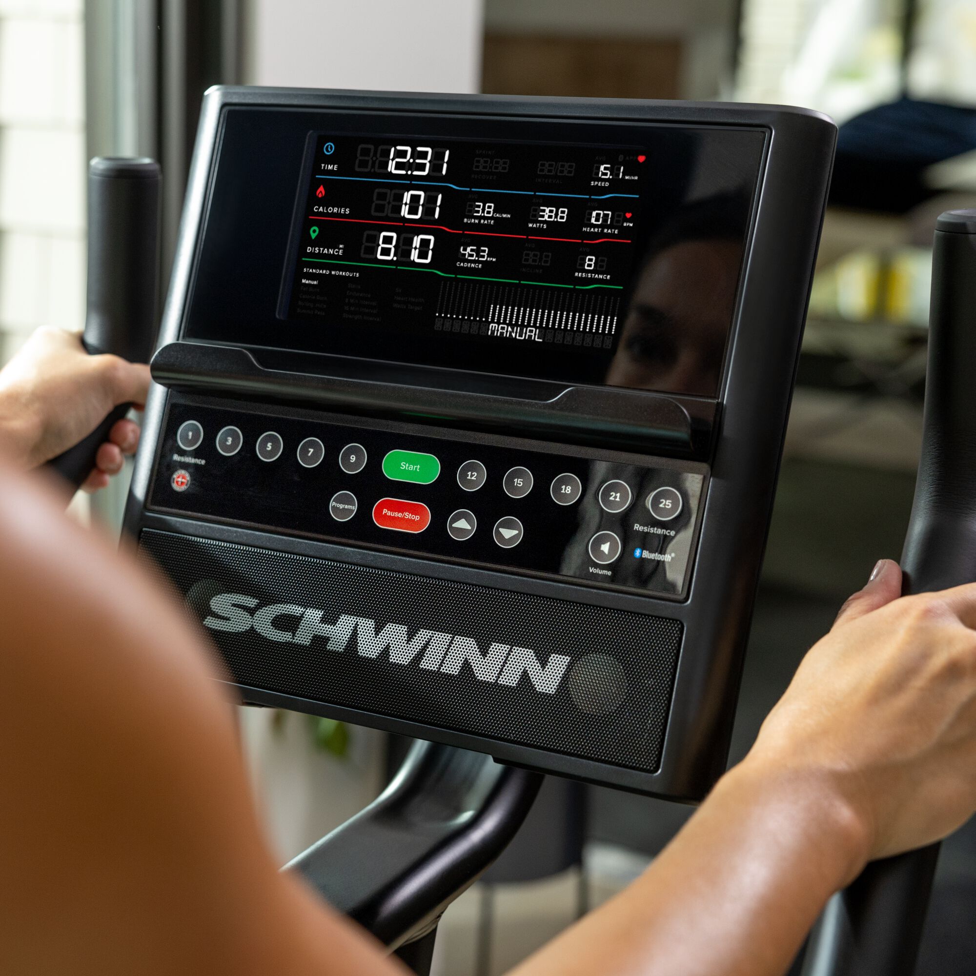 Schwinn 190 Upright Bike Console Screen - default view
