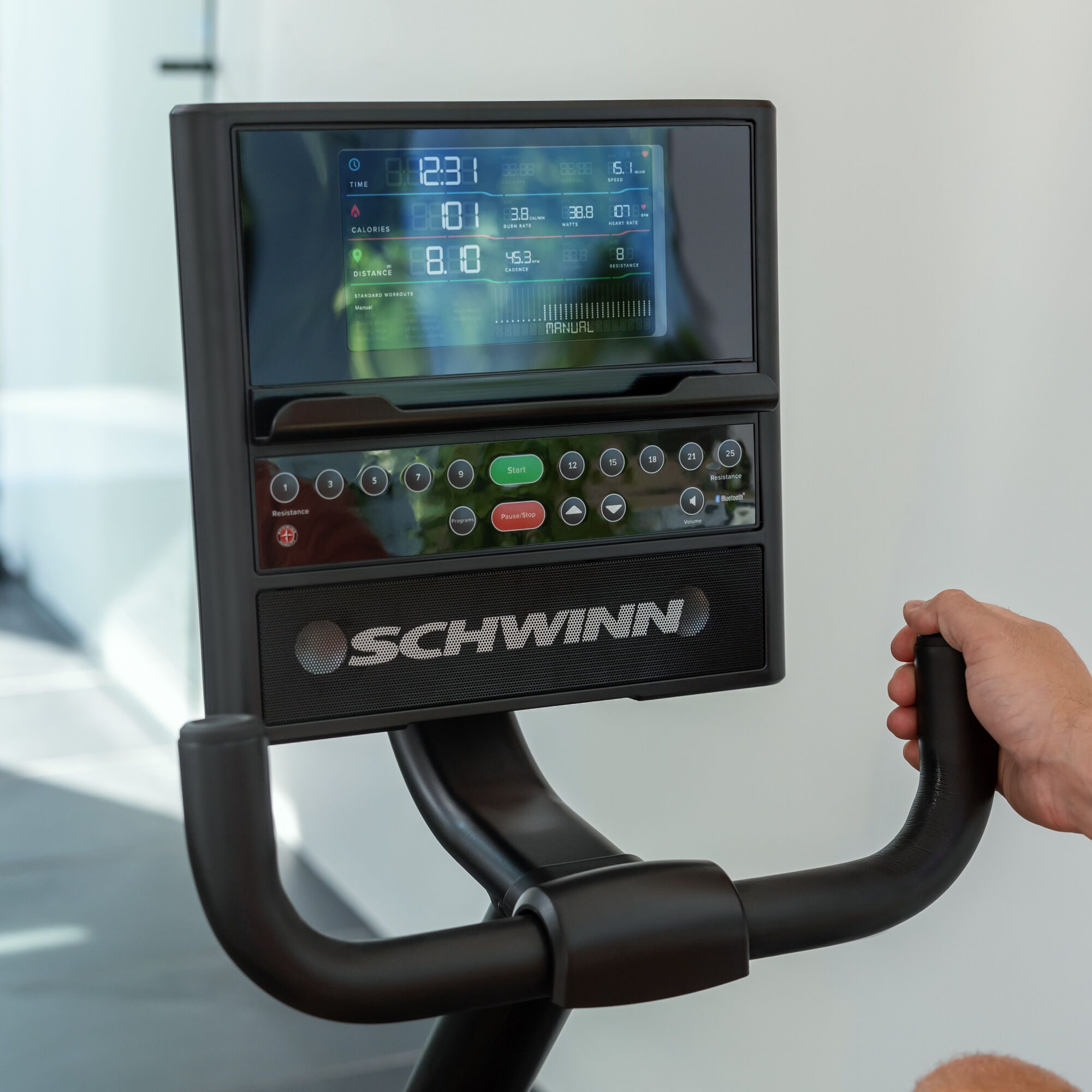 Recumbent bike with screen deals
